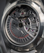 PXL 20251213 014435964 PORTRAIT