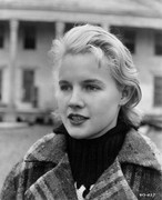 carroll-baker-b56