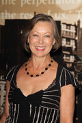 Jenny-Agutter-b88