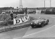 24 HEURES DU MANS YEAR BY YEAR PART ONE 1923-1969 - Page 33 54lm16-Jag-XK120-C-R-Laurent-J-Swaters