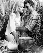 ursula-andress-c42