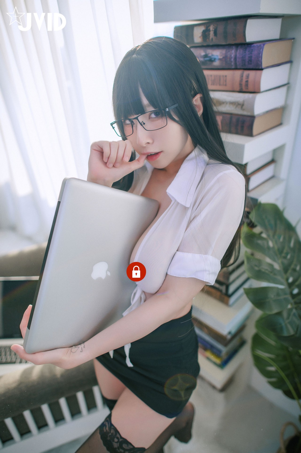 jvid 写真 《黎菲儿超完美女同事》86P，露肩装+短裙，回头率满分插图3