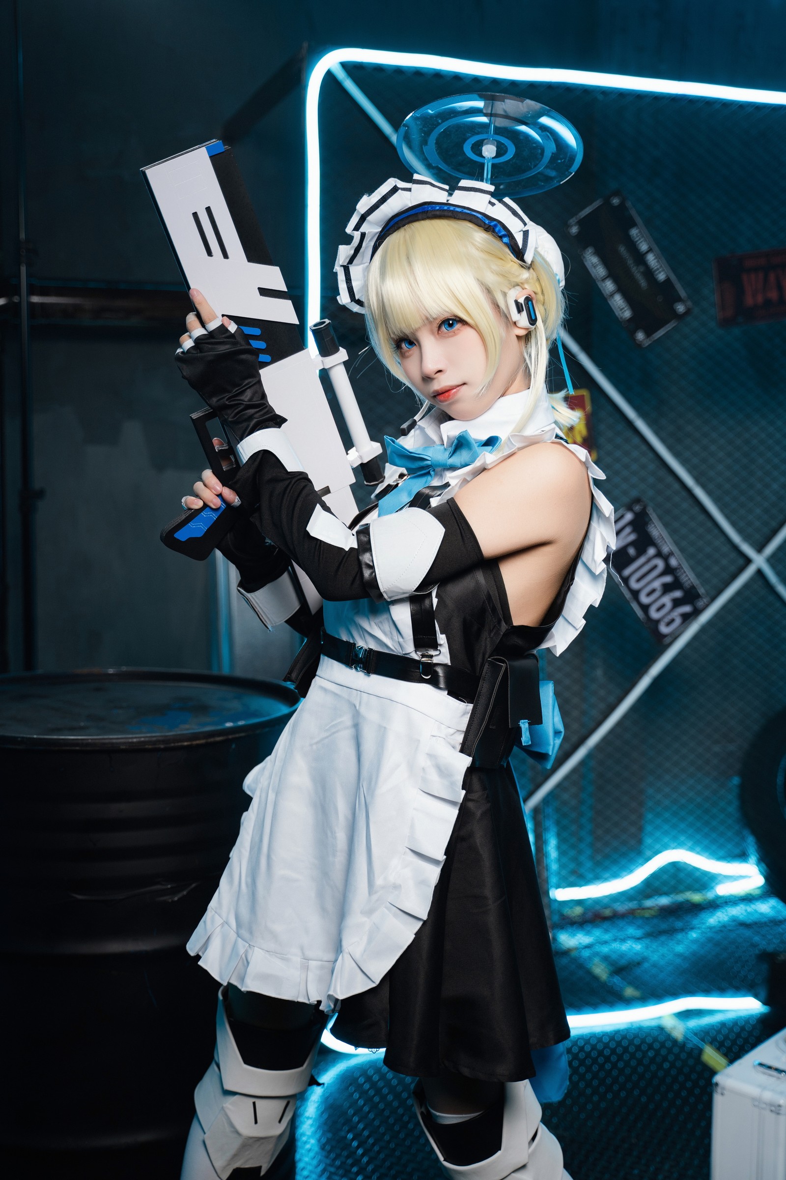 三無人型美女写真：飞鸟马时兔女郎战斗服 COS（60P／389.1M）插图2