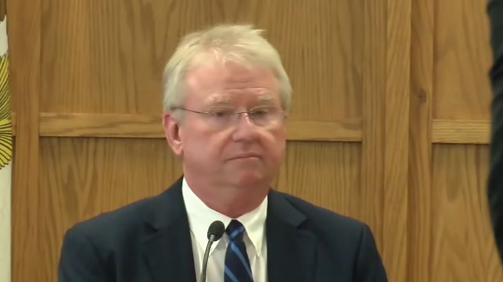 [Image: 4flslt731xed.png]