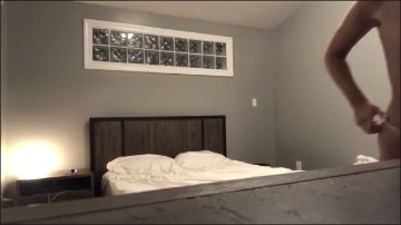 [Image: Voyeur27475122402.jpg]
