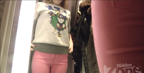 [Image: Voyeur51835104008.jpg]