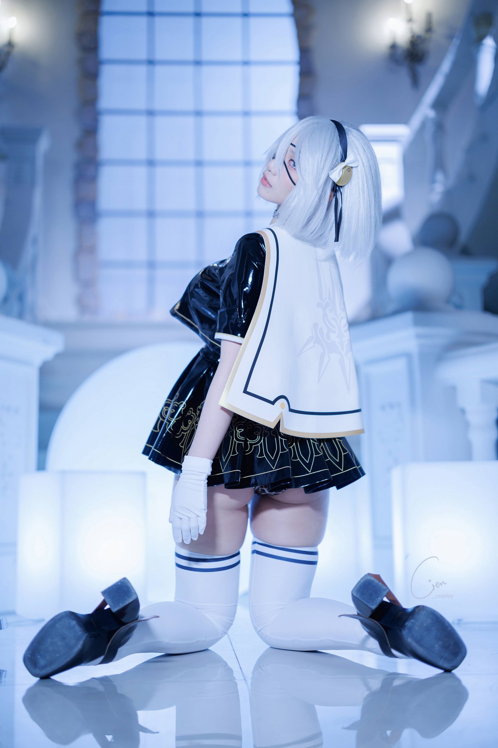 Cien恩恩 2B 尤尔哈二号B型 JK制服 Cosplay 写真（32P｜38MB）插图6