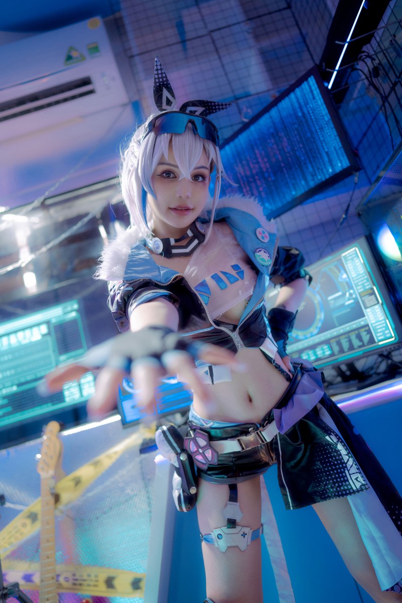 Joyce Lin2x Silver Wolf Cosplay Honkai Star Rail 高清图集 61P插图3