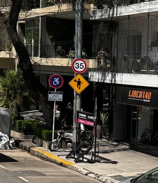 В джазе только девушки или аргентинско-бразильский калейдоскоп В джазе только девушки или аргентинско-бразильский калейдоскоп