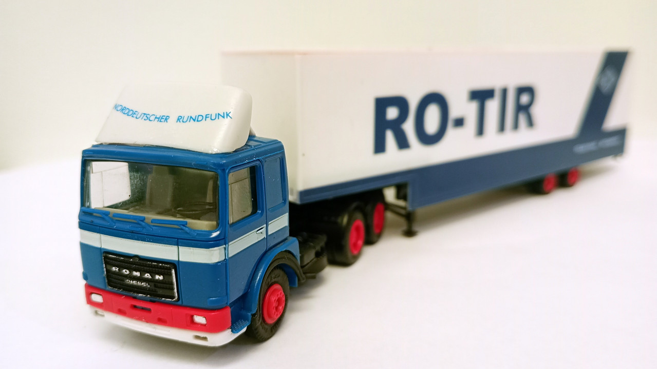 Mach (3577)