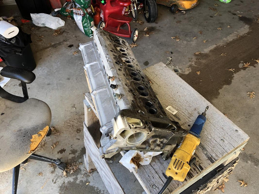 FBD4D74D-EEDE-4AA4-8612-E04A0887E9FD