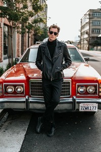 man-portrait-car-muscle-50-4-44.jpg
