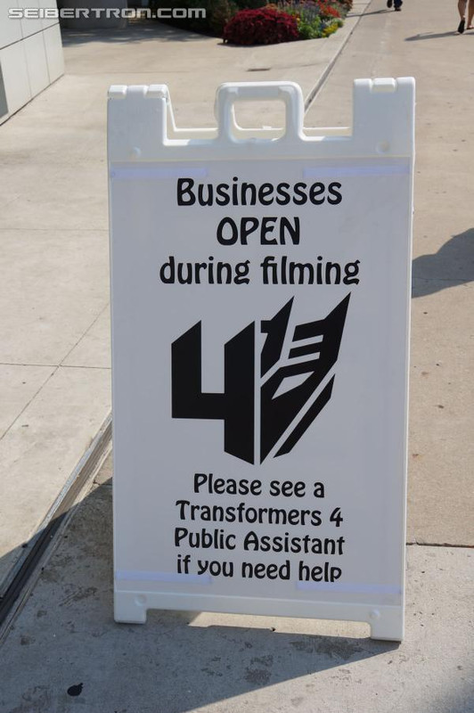 r_tf4-chicago-130825c-001