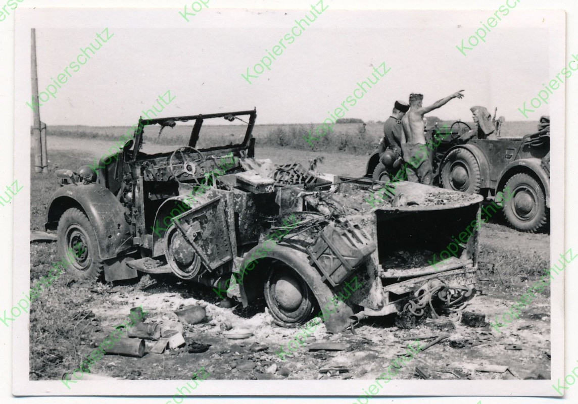 Altes orig. Foto Russland Fahrzeug Kübel