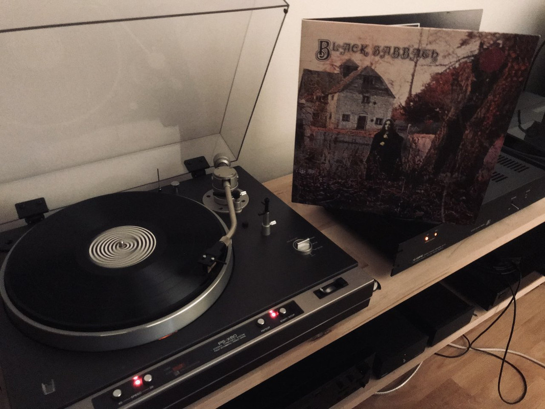 1BE16B26-7828-41FF-A86E-3E13D8229B41