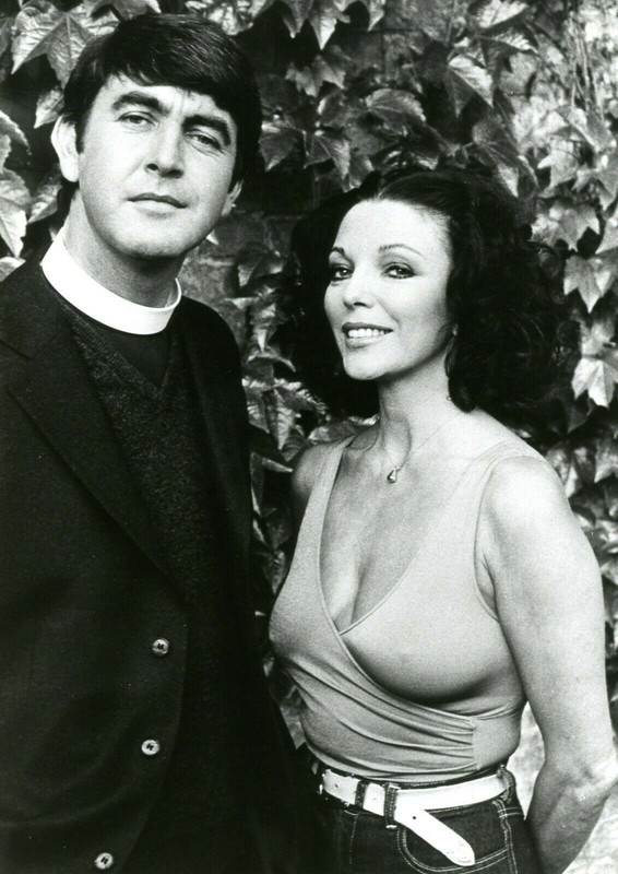 Joan_Collins_h57