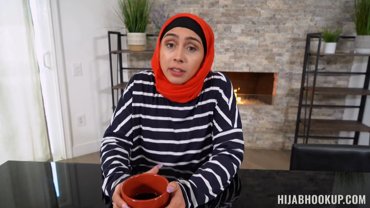 Lilly Hall Hijab Step Mom Learns How To Pleasure 