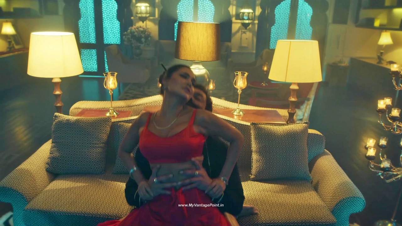 91Esha Gupta Hot in Aashram Web Series