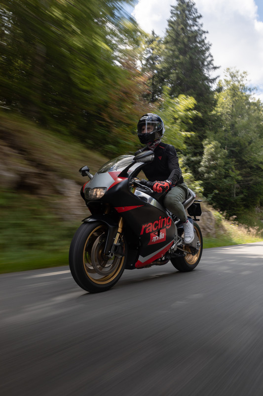 E73B508D-00C4-49F0-927B-296CD17614CB