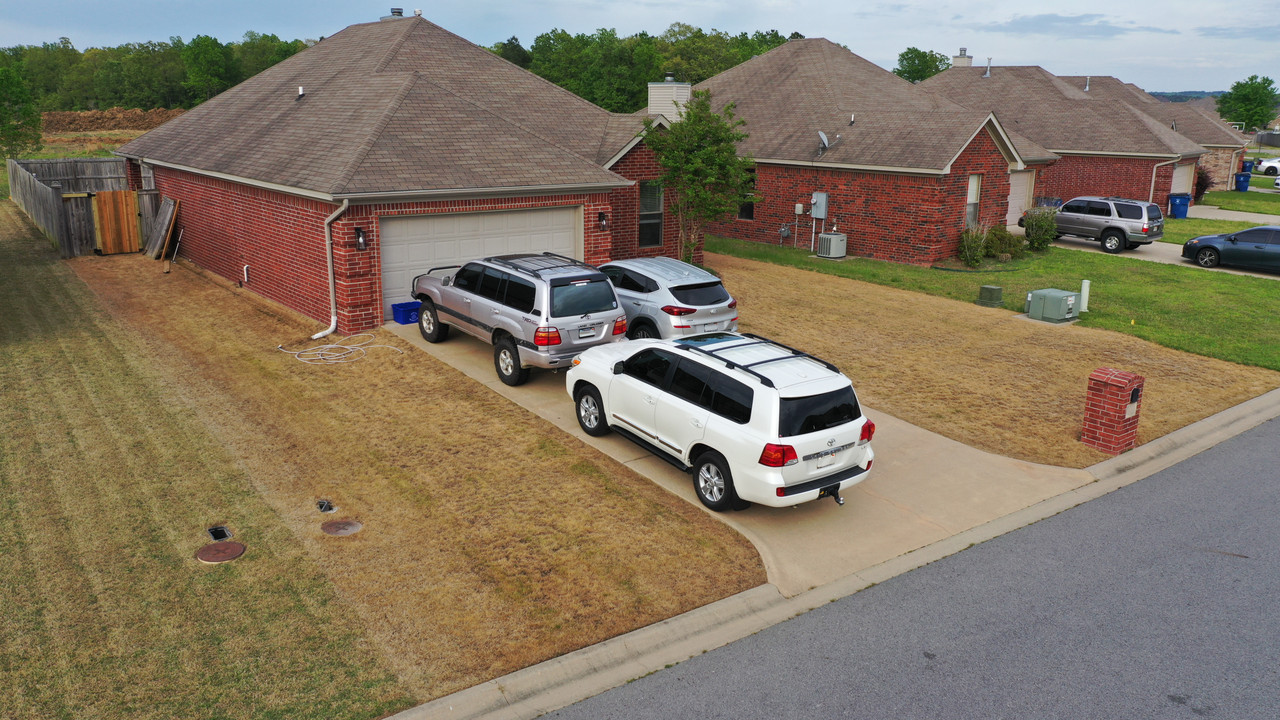 5635BB64-74DC-4F19-BD1B-6FA8E6992338