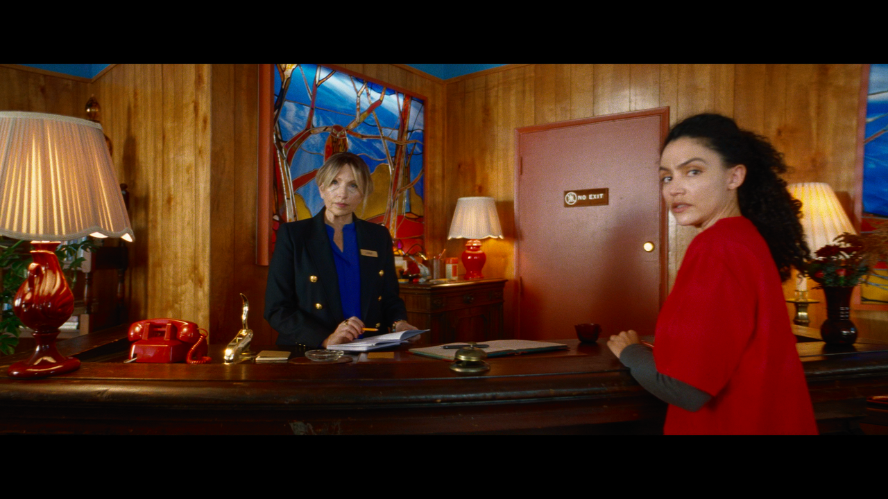 mpv shot Strange Darling 2023 2160p UHD BDRemux GER Transfer HDR DV HEVC Нечипорук 01 02 28 0010