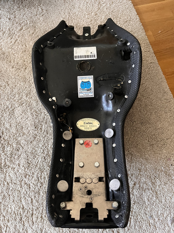 D3F2BC3D-AEF3-4B25-9F86-A051561B9851