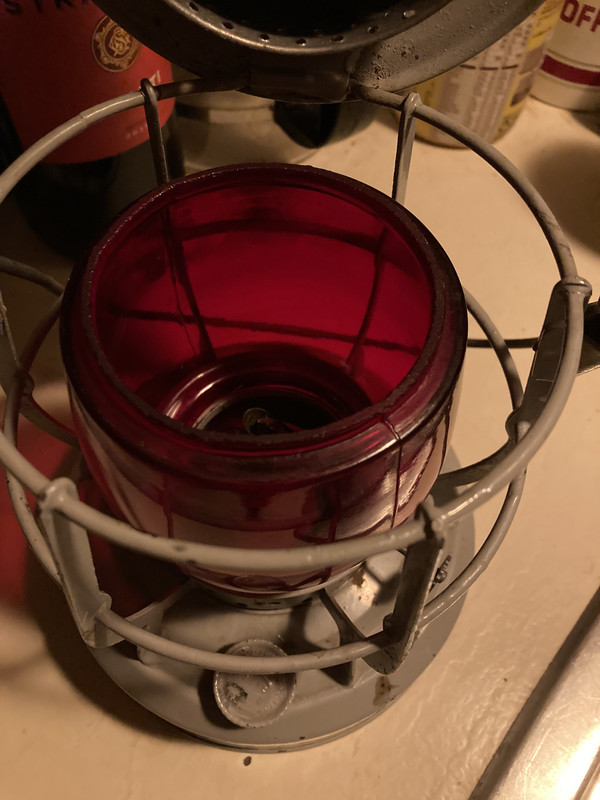 7CF3263B-1809-4D37-BA01-9E4D350AAD1B