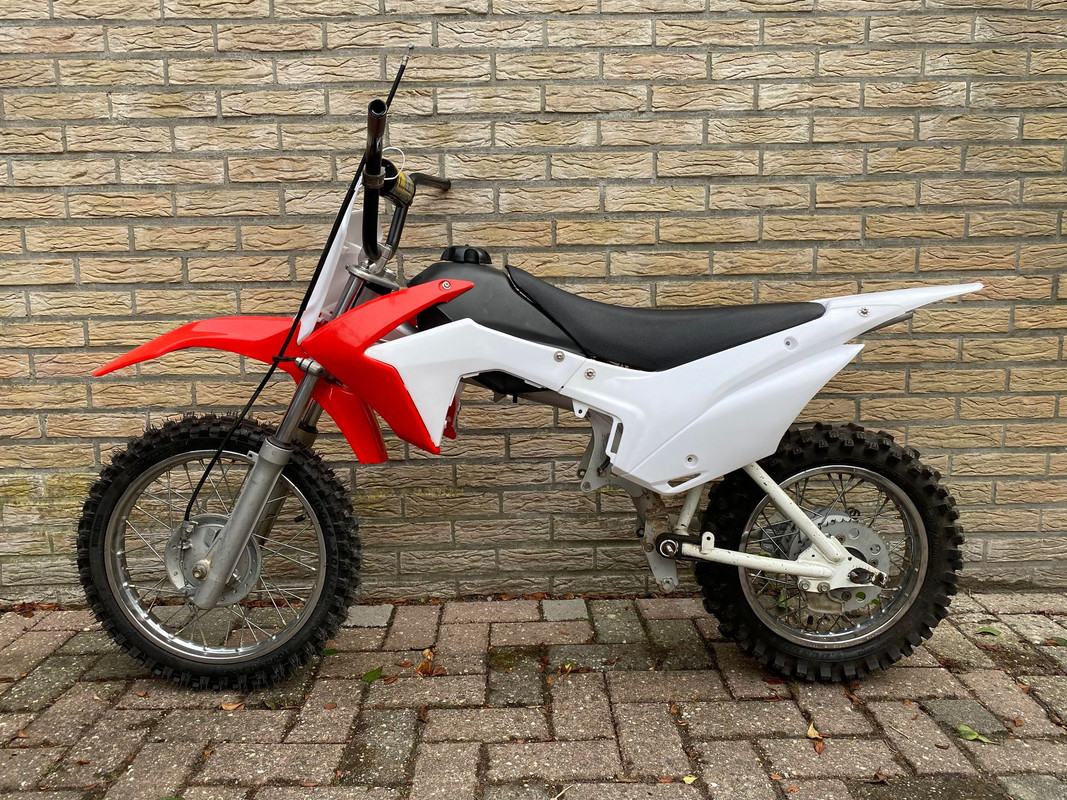 CRF70 to CRF110 plastics from the ground up build | PlanetMinis Forums