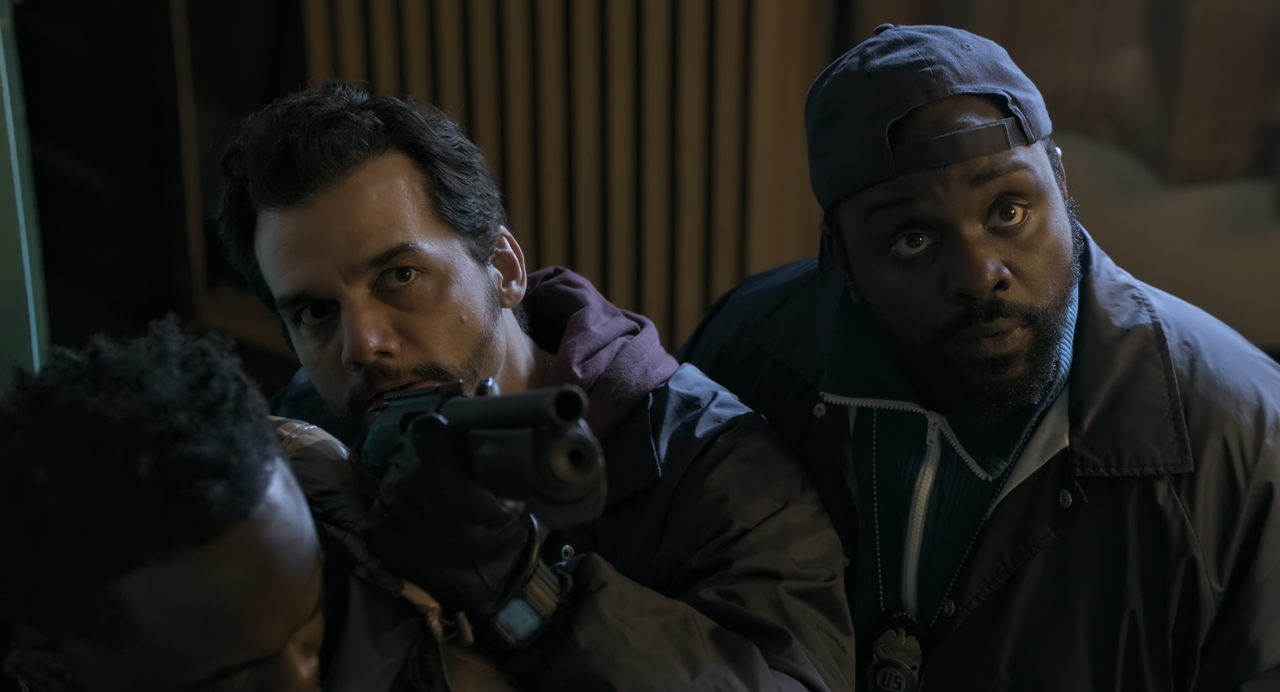 Dope.Thief.S01E01.Jolly.Ranchers.2160p.10bit.ATVP.WEB-DL.DDP5.1.HEVC-Vyndros.mkv_snapshot_05.39_[202