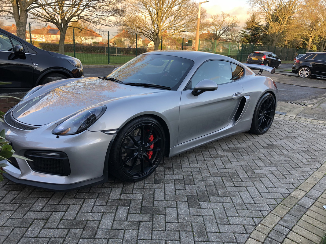 3161492A-6633-4784-BDF6-11DC1E7CBD2F