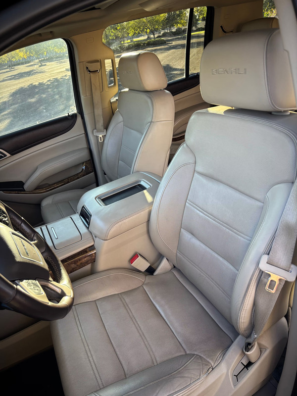 Vehicle thumbnail 9