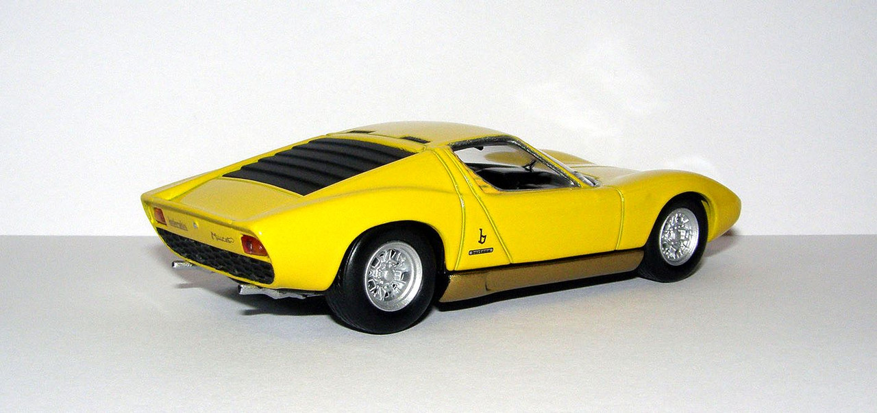 1967 Lamborghini Miura P400 (DelPrado CC#2) 2