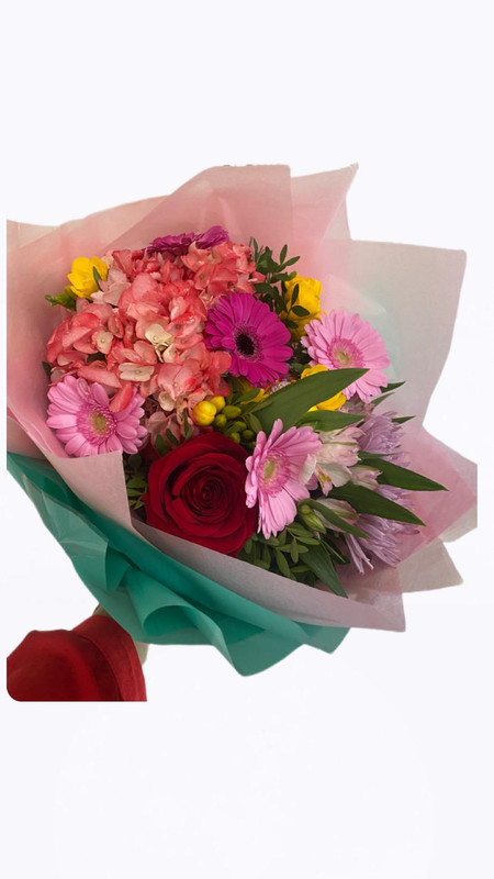 Buchet mixt din flori de sezon