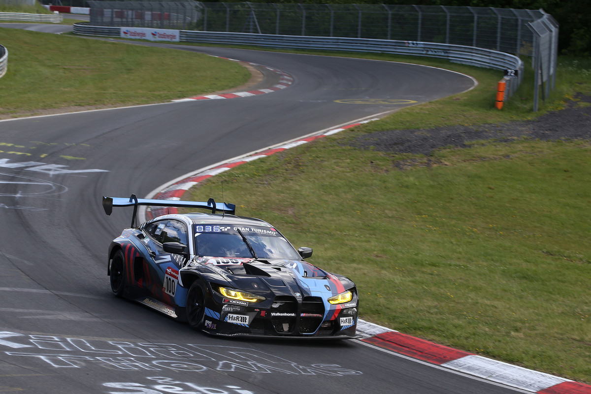 P90465957_highRes_nuerburgring-ger-26-