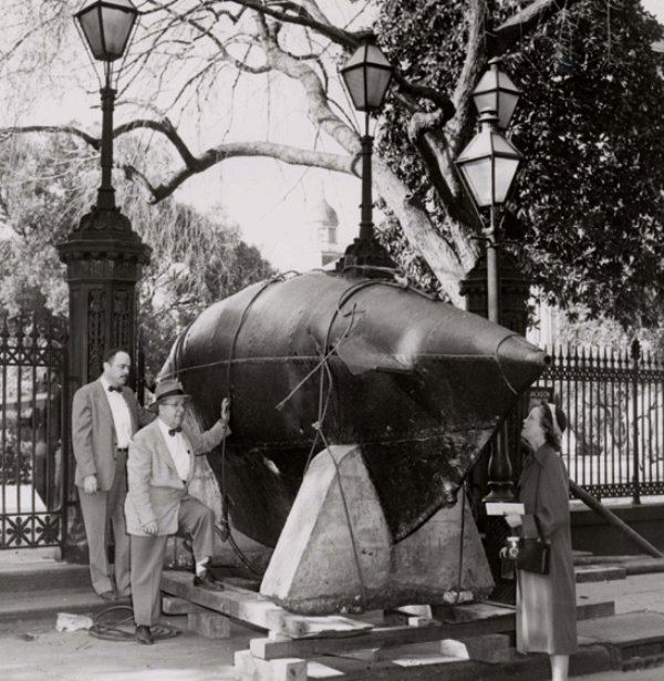 Submarine-15