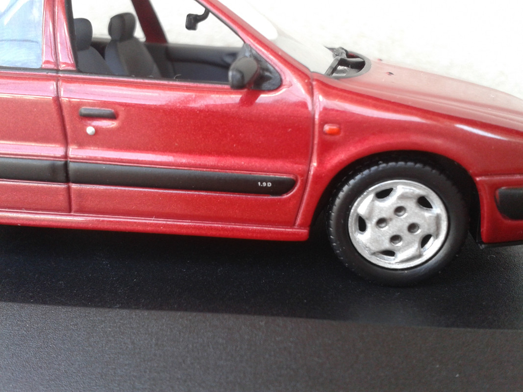 1998 Citroën Xsara Break 1.9 D SX (Universal Hobbies- nº61 Passion Citroën) (8)