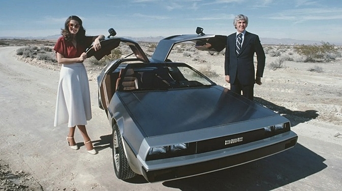 BACK-TO-FUTURE-JOHN-DELOREAN-2-FOTOR.jpg