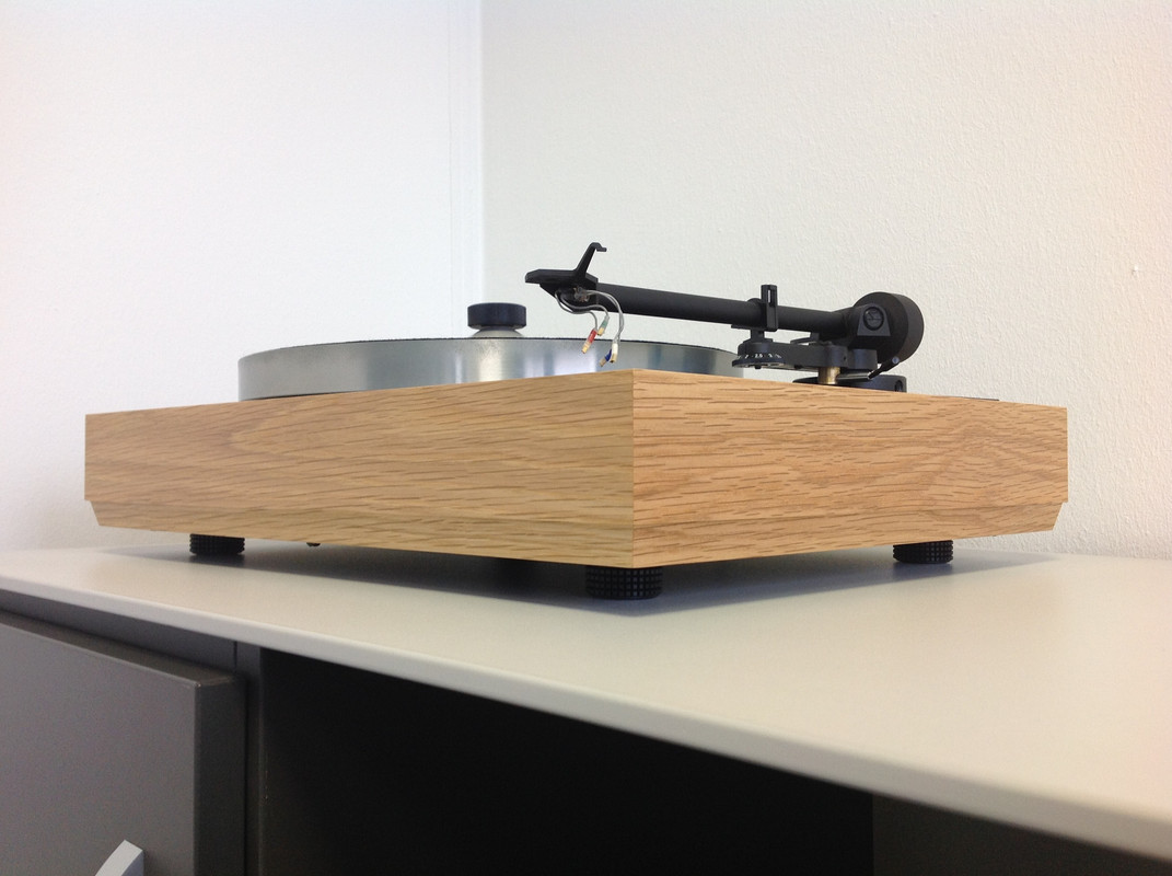 E6494A94-F1BC-451D-A7EC-8A341F899B88