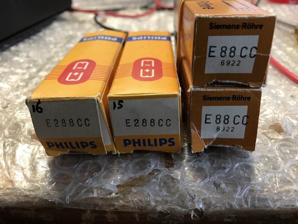 Reservebuisjes.jpg
