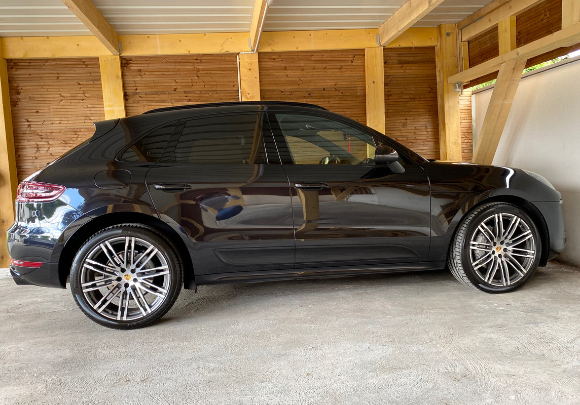 D64D4634-B3FB-4ACD-87D4-C2050A5175F7