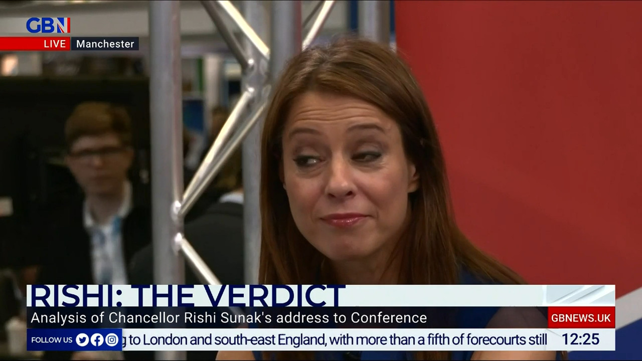 10.04 - 12.00.00 - The Briefing Lunchtime with Gloria De Piero. Your ....ts_snapshot_26.12.071