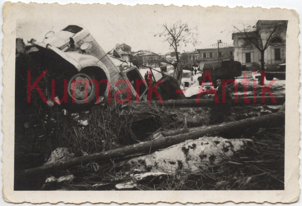 Foto Wehrmacht Russland Front LKW Opel Blitz weiß Winter camo Ko