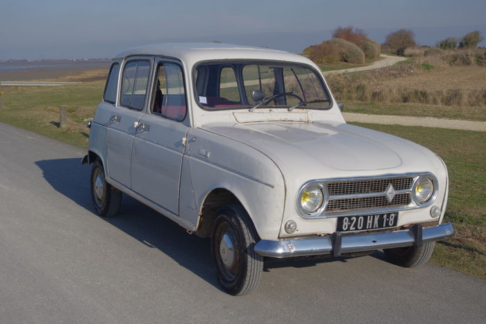 Renault 4l export