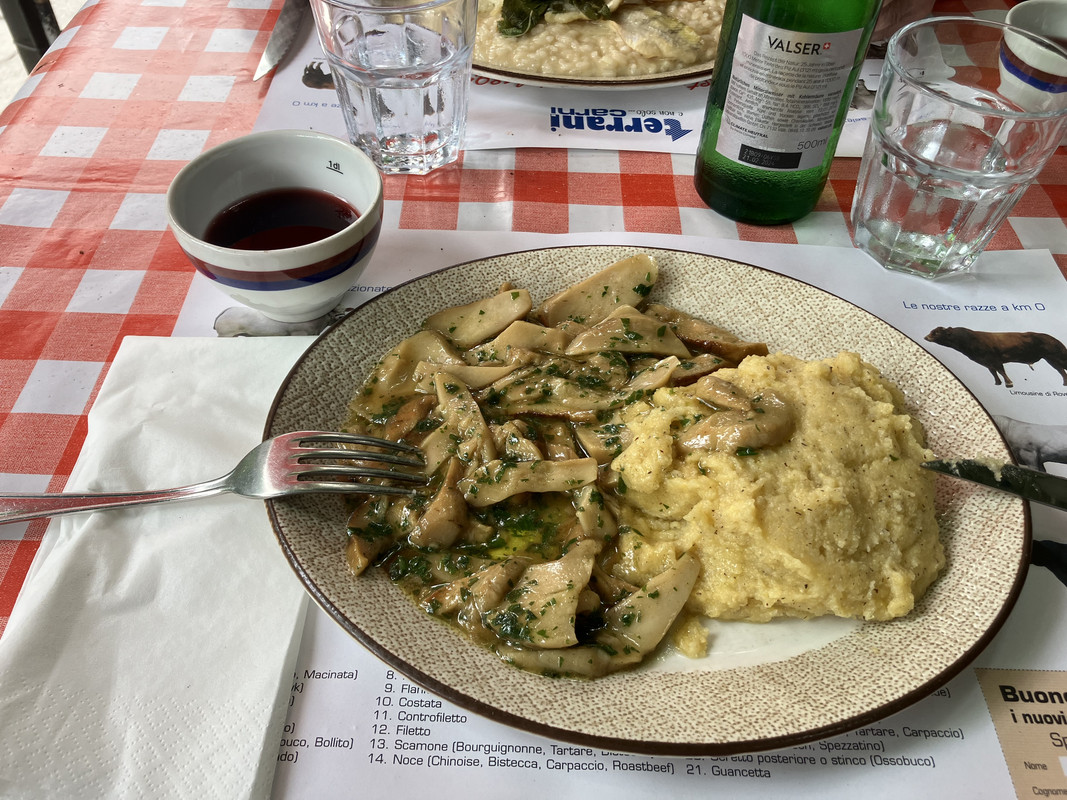 0DF2AD10-53B0-439E-8193-45AF7983086E