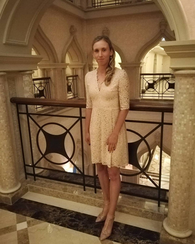 Элизе Мертенс hot