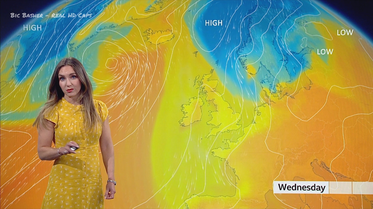 05.16 - 18.30.00 - North West Tonight; Weather. The new film from Rog....ts_snapshot_26.28.757