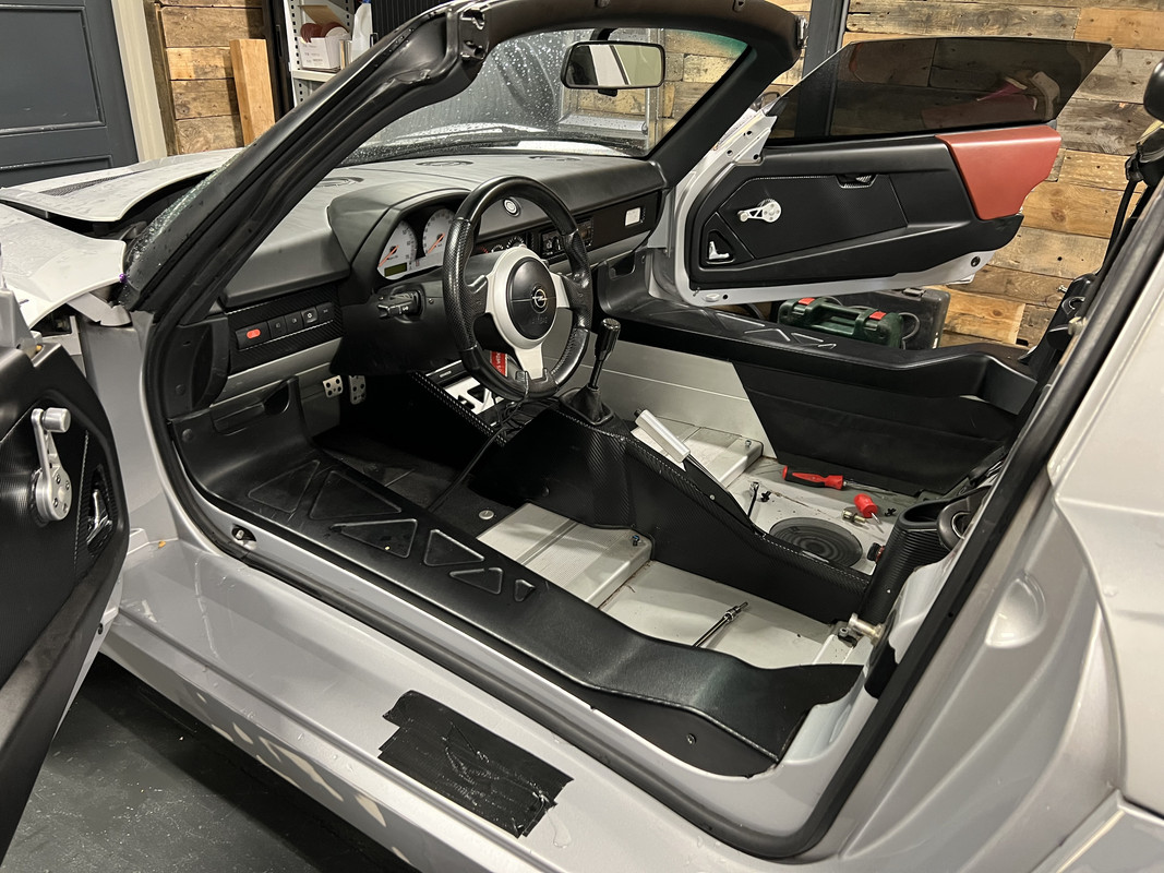 41D1DBD3-C5FD-45BF-972B-1E13D4B59081