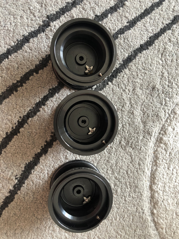 57C2D655-8762-4C9A-9742-688D6B265AC9