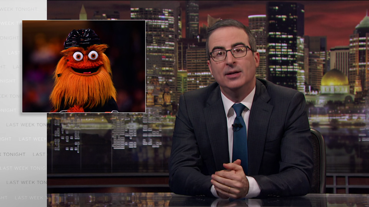 Last Week Tonight with John Oliver (2014) S07E01 February 16 2020 (1080p AMZN Webrip x265 10bit EAC3 2.0 - ArcX)[TAoE]