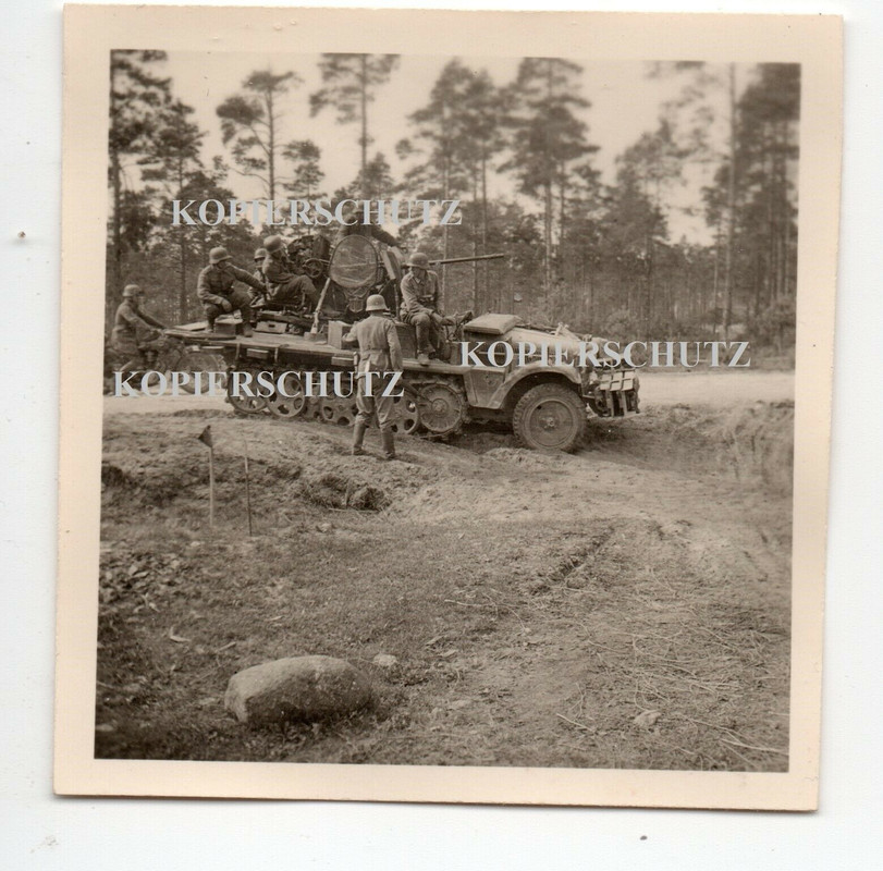 Russland 1941 Kingissepp b.Leningrad Sdkfz Halbkette Flak Geschü